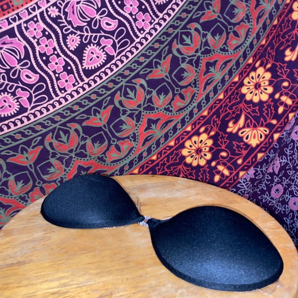 Sticky bra (2 colors)